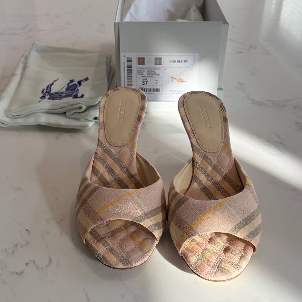 Burberry Women's Plaid Mules - Beige and Yellow. Authentic